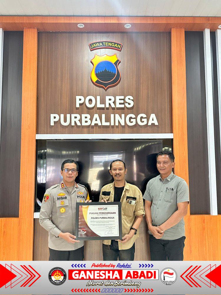 Polres Purbalingga Terima Penghargaan dari Komunitas Seni Purbalingga