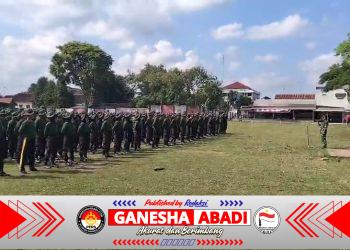 Selain Latihan Baris Berbaris, Joko Sampaikan Pentingnya Rasa Tanggung Jawab Sejak Dini kepada Pelajar SMK 