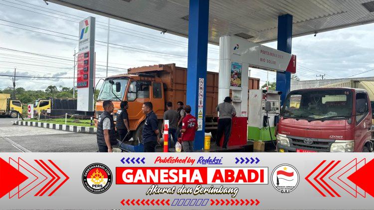 Polres Aceh Barat Perketat Penertiban Antrian BBM Subsidi, Awasi Mobil Langsir di Semua SPBU