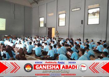 Babinsa Sosialisasikan Wasbang di SMK Sakti Dengan Materi Kecintaan Terhadap Tanah Air