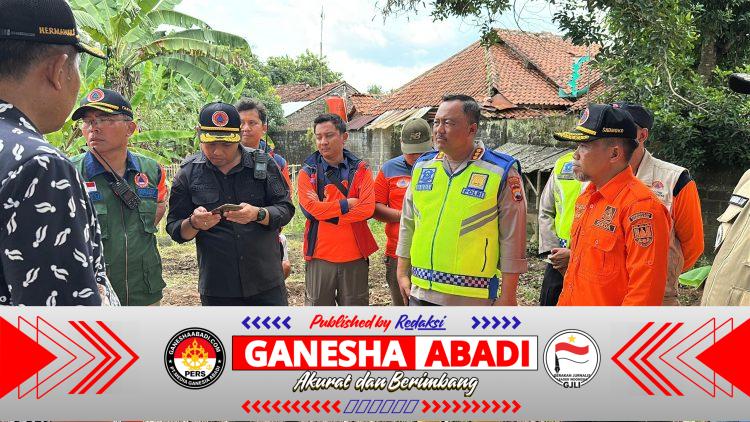 Hadapi Banjir di Majenang – Wanareja, Kapolresta Cilacap Pastikan Bantuan dan Evakuasi Berjalan Lancar