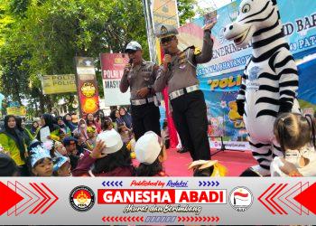 Police Art Meriahkan Car Free Day Pati, Layanan Polri Dipadati Warga dalam Rangka Ops Zebra Candi 2025