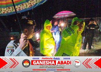 Banjir Rendam Surotrunan, Wakapolres Kebumen Turun Mengecek Lokasi