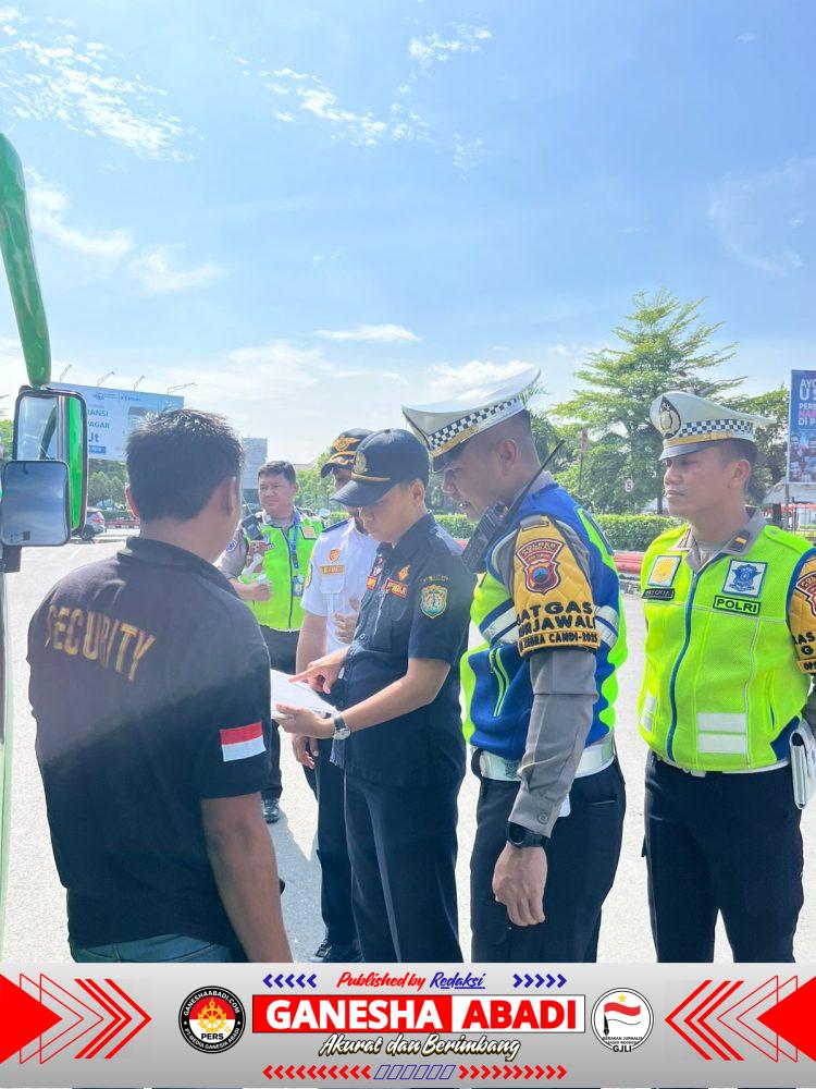 Ramp Check di Kendal, Polisi Sisir Bus hingga Truk demi Keamanan Penumpang
