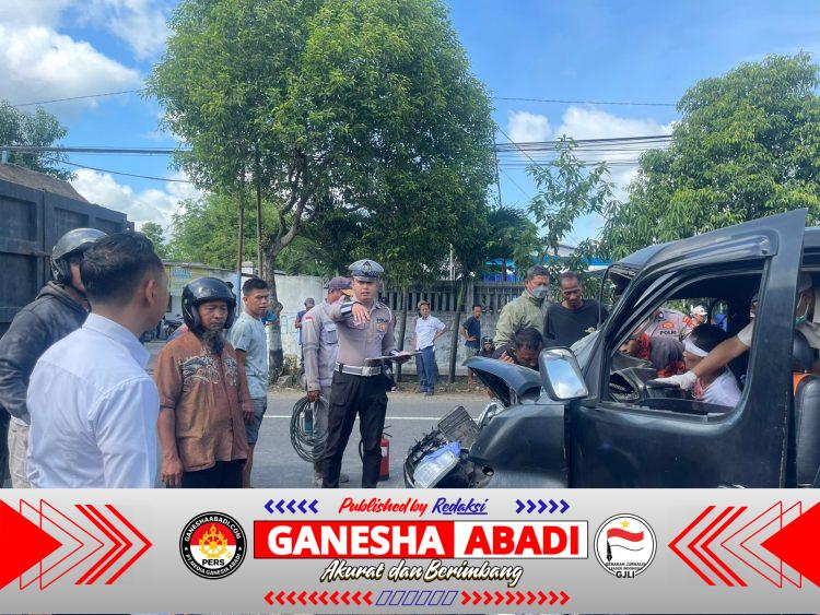 Tabrakan Depan – Belakang di Selogiri Dua Orang Luka Ringan , Satlantas Polres Wonogiri Lakukan Penanganan Cepat
