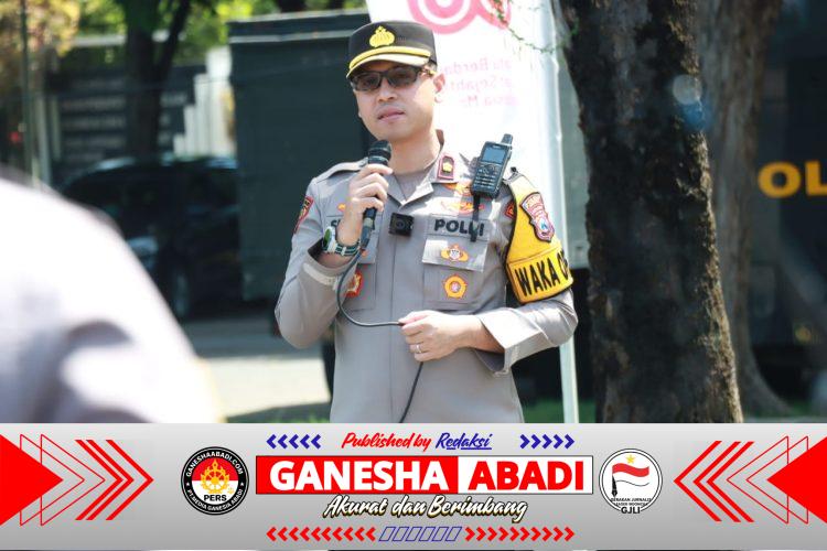 Dengan Pengamanan Humanis, Aksi Buruh Gresik Berjalan Damai dan Kondusif