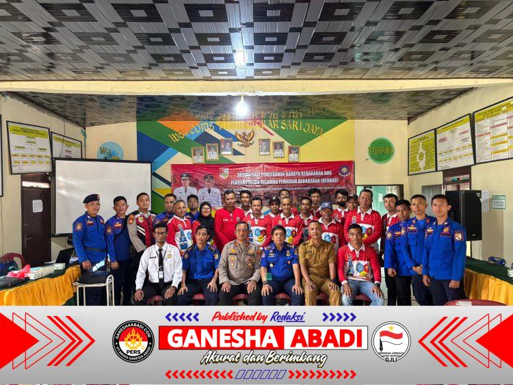 Kapolsek Lambu Kibang Bersama Dinas Pemadam Kebakaran Sosialisasi Pencegahan Kebakaran dan Ingatkan Warga Untuk Waspada