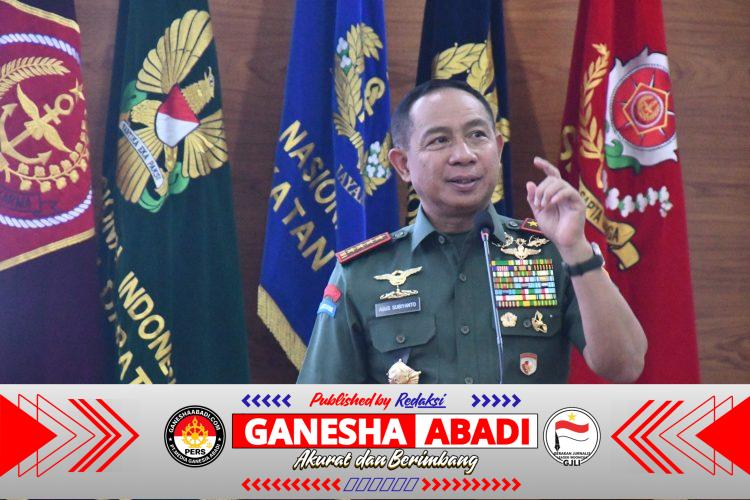 Panglima TNI Berikan Kuliah Umum kepada 111 Pasis Sesko TNI dan Resmikan Lapangan Olahraga Sesko TNI