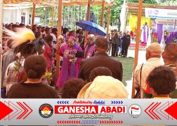 Agar Berjalan Dengan Aman dan Khidmat, Babinsa Koramil Agimuga Hadiri Sekaligus Amankan Jalannya Ibadah Rekonsiliasi Umat Katolik