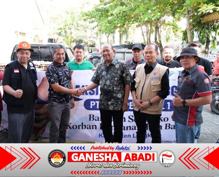 PTPN I Regional 1 Salurkan Bantuan Sembako untuk Korban Banjir di Deli Serdang dan Langkat