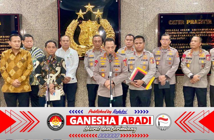 Kapolri dan Menteri Kehutanan Bentuk Satgas Gabungan Selidiki Temuan Kayu Pemicu Kerusakan Bencana di Aceh dan Sumatera