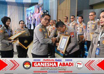 Biro Logistik Polda Jatim Raih 2 Penghargaan Pemanfaatan BMN dan Pelaporan Terbaik