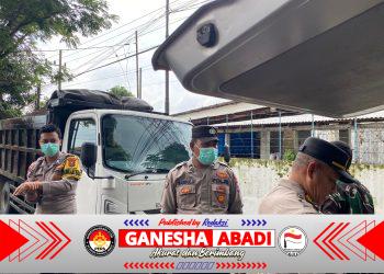 Sopir Dump Truk Bermuatan Pasir Ditemukan Meninggal Dunia di Jalan Raya Jember Banyuwangi
