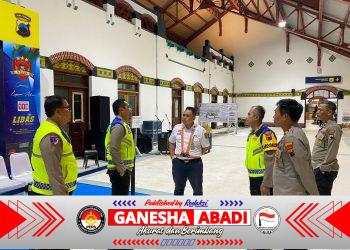 Kapolrestabes Semarang Cek Kesiapan Posyan Stasiun Tawang Jelang Nataru 2025–2026