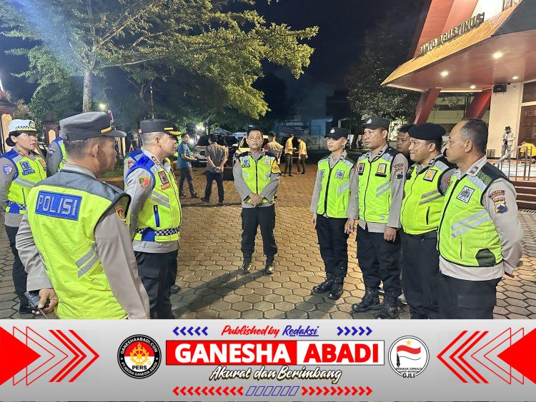 Kapolres Purbalingga Cek Personel Ops Lilin Candi 2025 di Pos Pelayanan Gereja