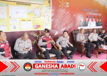 Wakapolres Musi Rawas Cek Pos Pam dan Tinjau Keamanan Gereja Santa Maria Jelang Nataru