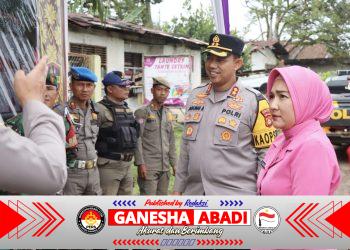 Ketua Bhayangkari Cabang Musi Rawas Turun Langsung Dampingi Kapolres Cek Pos Pam Operasi Lilin Musi 2025