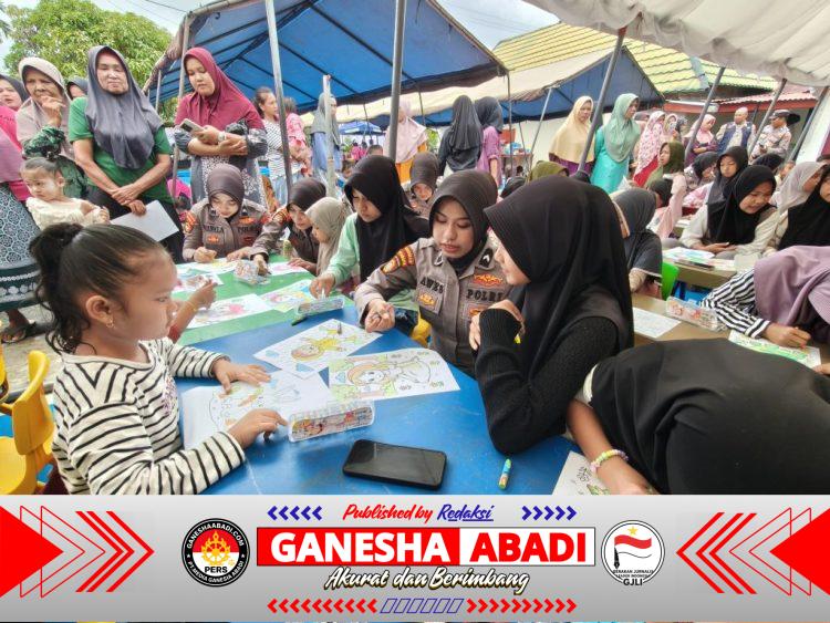 Polri Hadir Pulihkan Trauma Anak Korban Banjir Bandang Padang Pariaman Melalui Program Polisi Mengajar