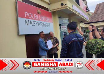 Diduga Kantor NTV Banyuwangi Dirantai Sepihak, Karyawan Tak Bisa Masuk, Laporan Resmi Masuk ke Polresta