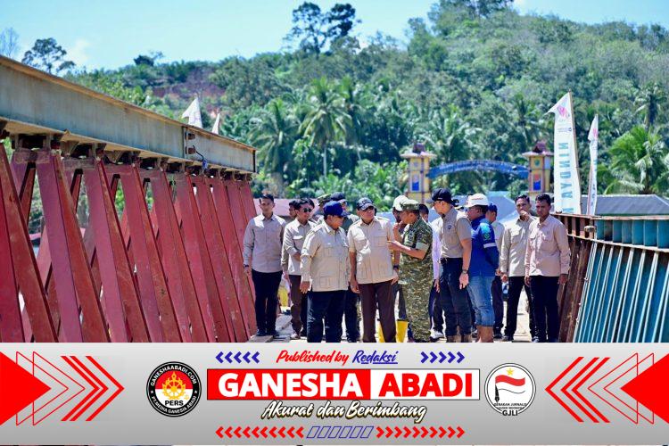 Presiden Prabowo Didampingi Wapang TNI Tinjau Jembatan Bailey dan Posko Kesehatan Pascabencana di Tapanuli Selatan