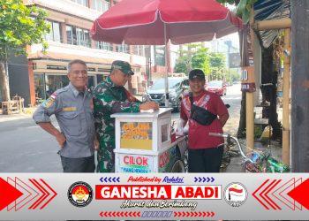 Babinsa Kemlayan Sambangi UMKM Cilok di Serengan, Beri Motivasi Pengembangan Usaha