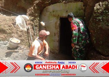 Babinsa Koramil 07/Selo dan Warga Gotong Royong Bersihkan Mata Air Tirto Brojo di Boyolali