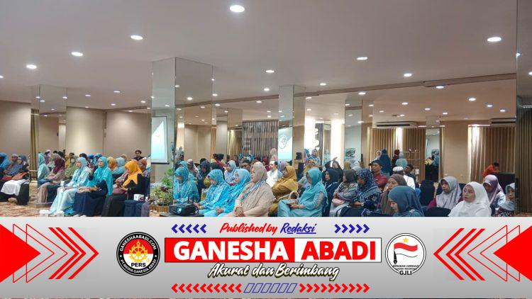 Inspirasi Umrohku Bersama Ustadz Nafi Unnas, 150 Jamaah Padati Surabaya Suite Hotel