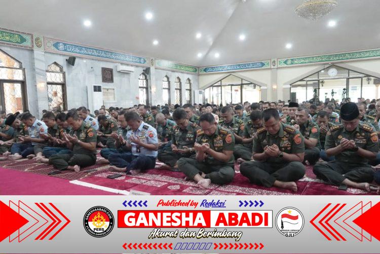 Panglima TNI Hadiri Peringatan Isra Mi’raj 1447 H di Mabes TNI, Tegaskan Totalitas dan Loyalitas Pengabdian Prajurit