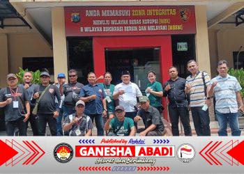 Diduga Cemarkan Nama Baik dan Sebar Tuduhan Tak Berdasar, Gabungan Ormas, LSM dan LBH Mojokerto Laporkan MM ke Polres