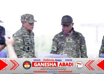 Panglima TNI Tinjau Yonif TP 890/Gardha Sakti, Pastikan Kesiapan Pembinaan Teritorial dan Ketahanan Pangan