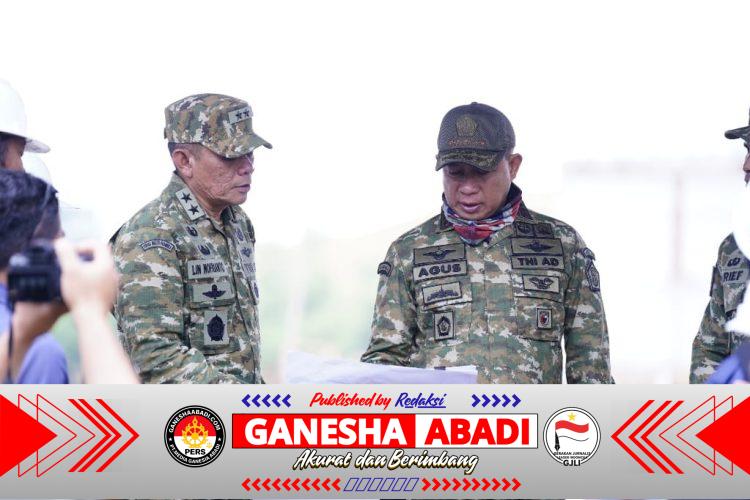 Panglima TNI Tinjau Yonif TP 890/Gardha Sakti, Pastikan Kesiapan Pembinaan Teritorial dan Ketahanan Pangan