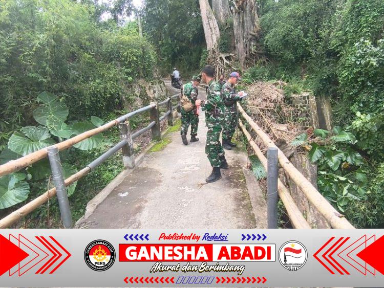 Babinsa Mojosongo Dampingi Zidam IV/Diponegoro Survei Lokasi Pembangunan Jembatan Desa