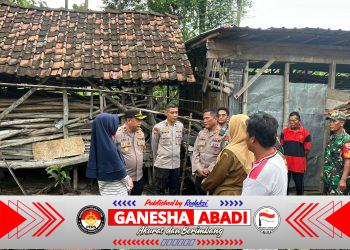 Akhiri Praktik Pasung, Polres Ponorogo Evakuasi ODGJ dan Kirim ke RSJ