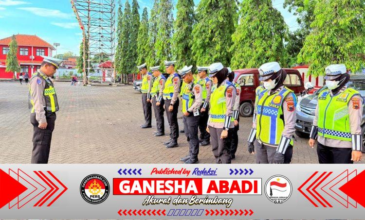Bukan Sekadar Sosialisasi, Aksi Simpatik Satlantas Polres Kendal di Minggu Pagi Curi Perhatian Warga