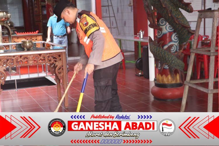 Polres Kebumen Gelar Bakti Religi di Klenteng Kong Hwie Kiong Jelang Imlek