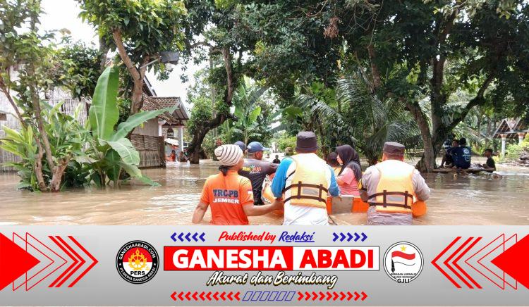 Curah hujan tinggi yang mengguyur Kabupaten Jember Jawa Timur sejak Kamis hingga Jumat