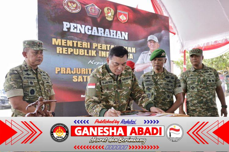 Wapang TNI Dampingi Menhan RI Tinjau Yonif TP 888, Perkuat Pertahanan Negara