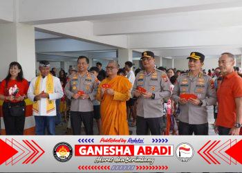 Jogo Jawa Timur : Kapolda Jatim Tinjau Perayaan Imlek di Vihara Buddayana Surabaya