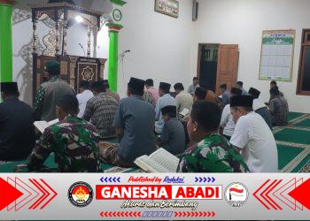 Memperkuat Keimanan Dan Ketaqwaan, Satgas TMMD 127 Kodim 0728/Wonogiri Laksanakan Sholat Tarawih Dan Tadarus Al-Qur’an