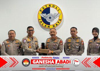 Korlantas Polri Distribusikan 15 Unit ETLE Handheld ke Polda Babel Perkuat Pengawasan dan Penindakan Pelanggaran Lalin