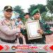 Apresiasi “Jogo Gresik”, 17 Personel dan 2 Masyarakat Terima Penghargaan dari Kapolres Gresik