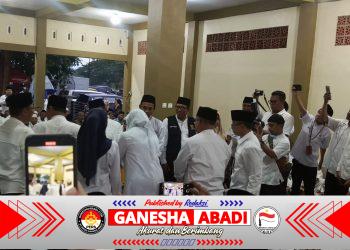 Perkuat Silaturahmi, Babinsa Koramil Rogojampi Hadiri Safari Ramadhan dan Santunan di Desa Sukojati