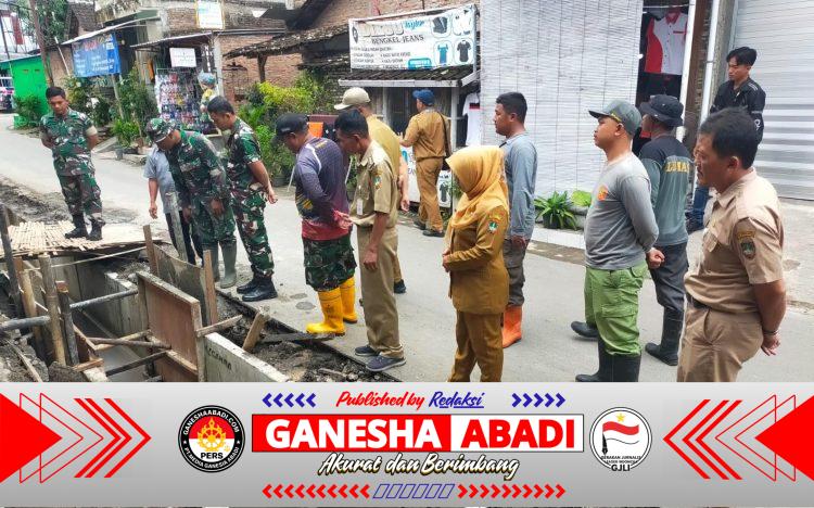 Dandim 0735/Surakarta Tinjau Perkembangan TMMD Sengkuyung Tahap 1 TA. 2026 Di Kelurahan Joyotakan