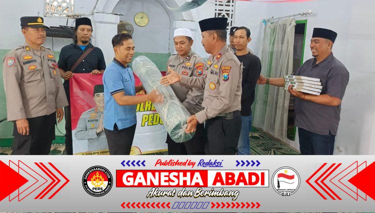 Safari Ramadan, Satuan Pembinaan Masyarakat Polresta Banyuwangi Bantu Sarana Ibadah Musala Al Furqon