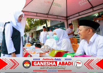 Puskesmas dan Labkesda Rutin Cek Makanan di Puluhan Pasar Takjil Ramadan Banyuwangi