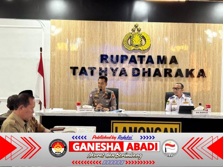 Polres Lamongan Atensi Perlintasan Kereta Api Sebidang Jelang Operasi Ketupat Semeru 2026