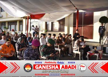 Dandim 0825/Banyuwangi Laksanakan Apel Gelar Pasukan Operasi Ketupat Semeru 2026, Sinergi TNI–Polri Siap Amankan Arus Mudik Lebaran