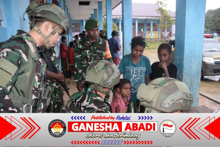 Tim Patroli Gabungan Koops TNI Papua Evakuasi 21 Pengungsi di Aifat Timur Jauh Maybrat