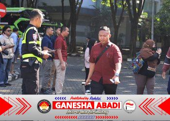Aksi Heroik Satlantas Polres Gresik, Kejar Bus Mudik hingga Tol Tandes Demi Pasutri Tertinggal