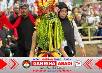 Miliki Penari Baru, Tarian Mistis Seblang Olehsari Banyuwangi Dipadati Ribuan Penonton